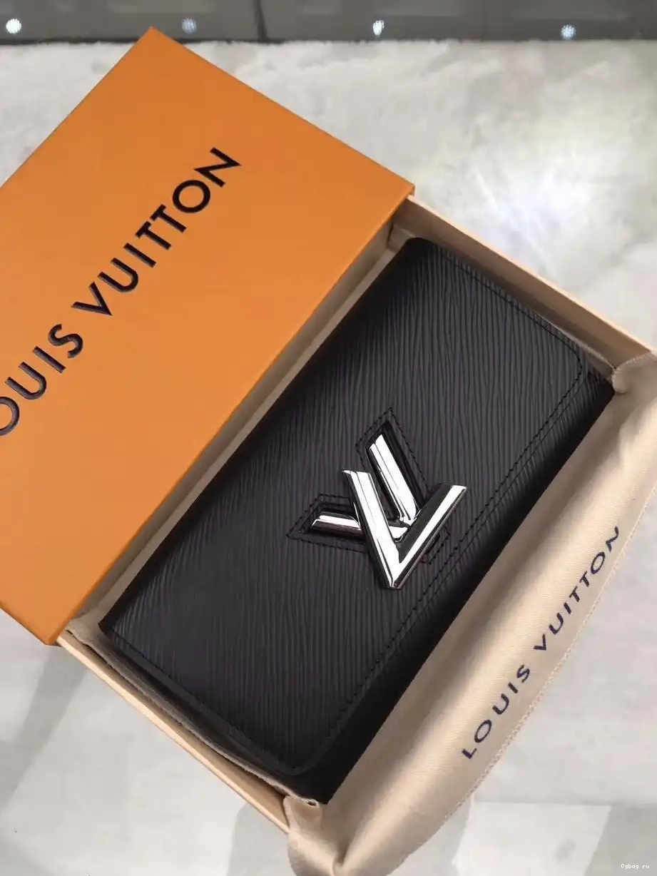 Wallet Louis Twist Vuitton 0512